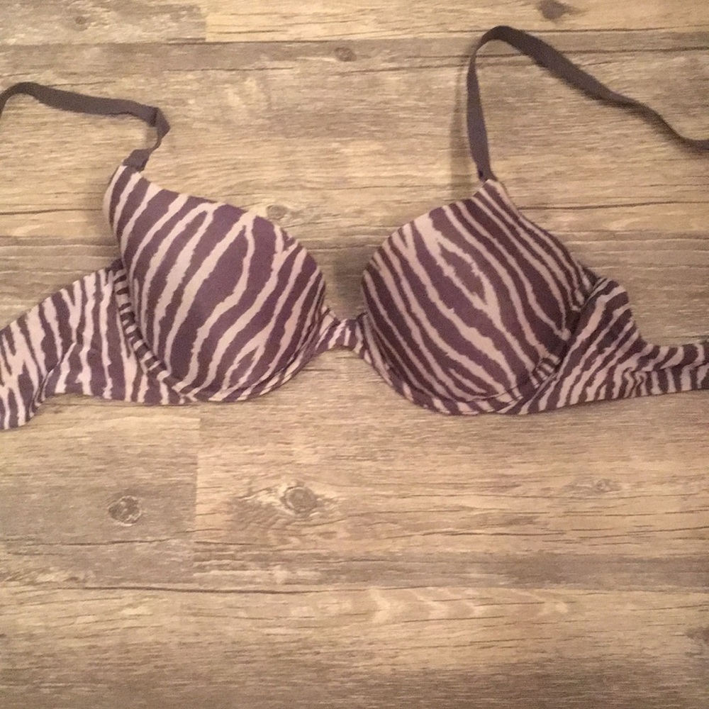 Lined Demi bra by Victoria